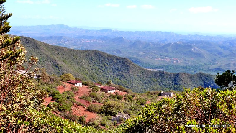 Le nord de la Nouvelle Calédonie - Vieux village Tiebagghi