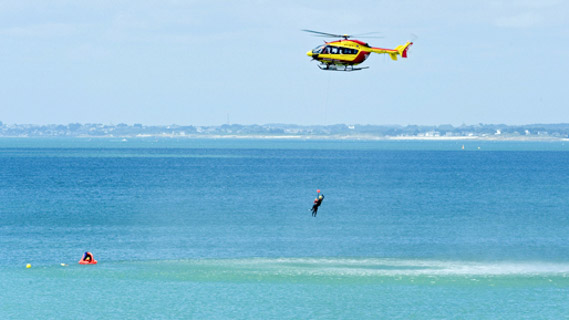 secours en mer hélicoptère dragon